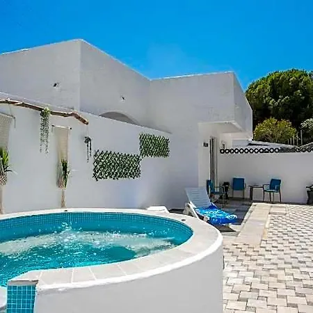Ladikos Garden Hotel