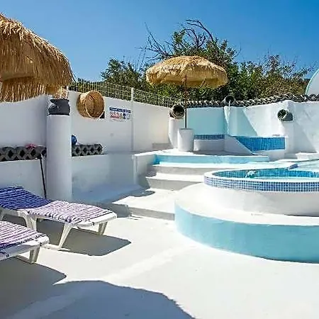Hotel Ladikos Garden 2*