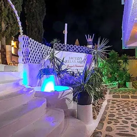Hotel Ladikos Garden